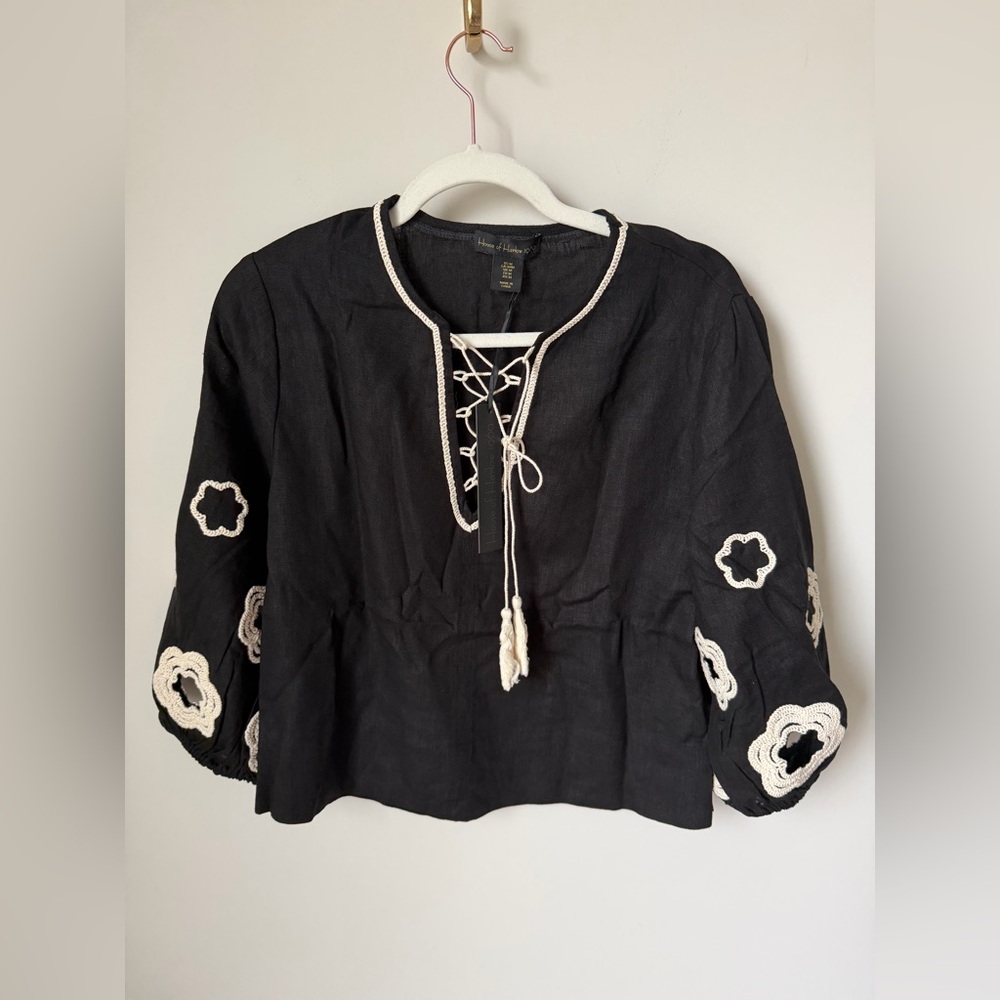 House of harlow 1960 Black linen cream floral Embroidered long sleeve blouse Top